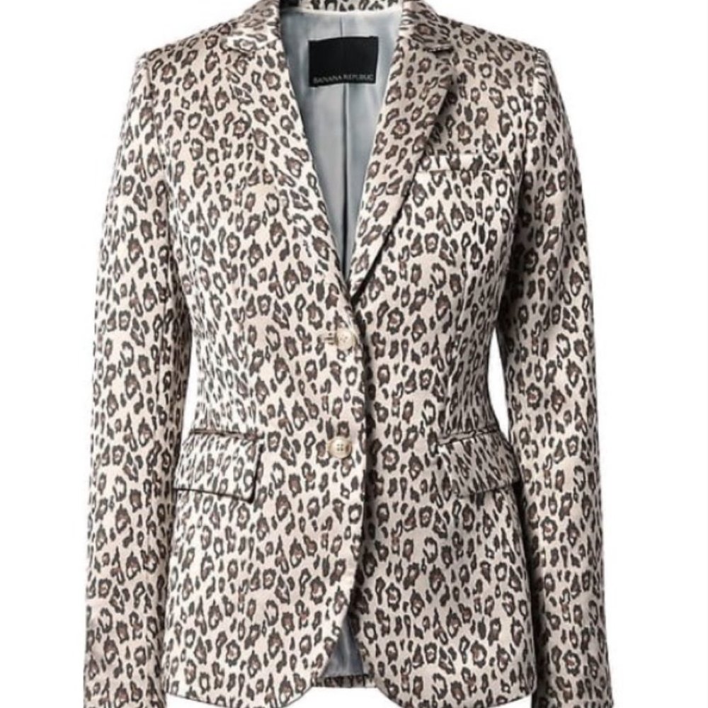 🎉HPx2🎉 Banana Republic Leopard Blazer / Jacket